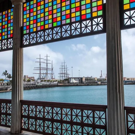 Palmas De Gran Canaria * Las Palmas de Gran Canaria